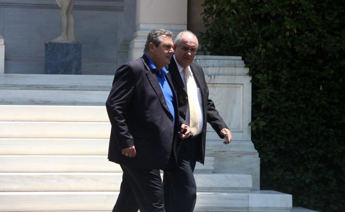 Τελεσίγραφο Καμμένου για Κουίκ: Ή τον διώχνεις ή φεύγω από την κυβέρνηση